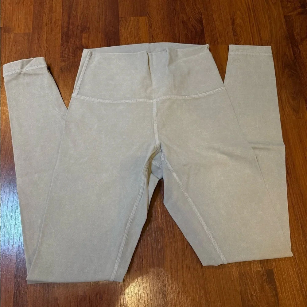 Lululemon Wunder Under High-Waisted